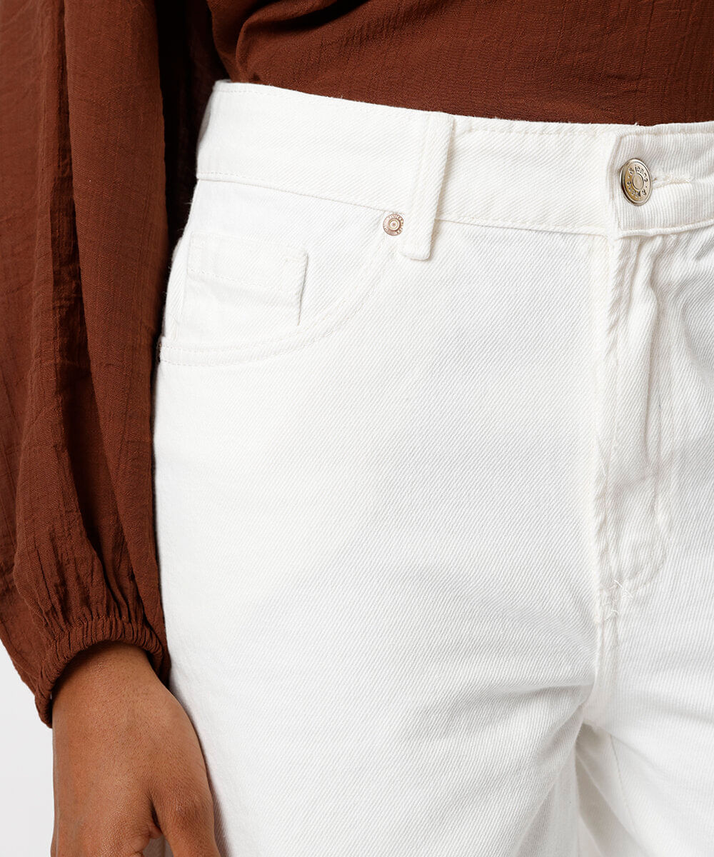 bermuda jorts feminina de sarja off white