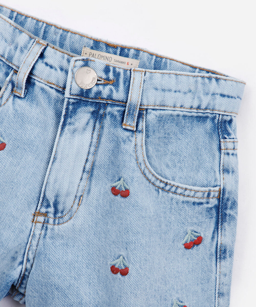 short jeans infantil mom bordado cerejas azul