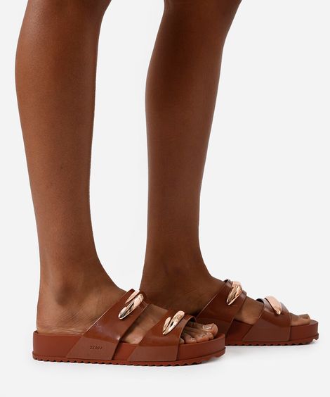 rasteira slide metal zaxy marrom