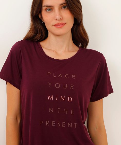 blusa esportiva alongada manga curta roxo