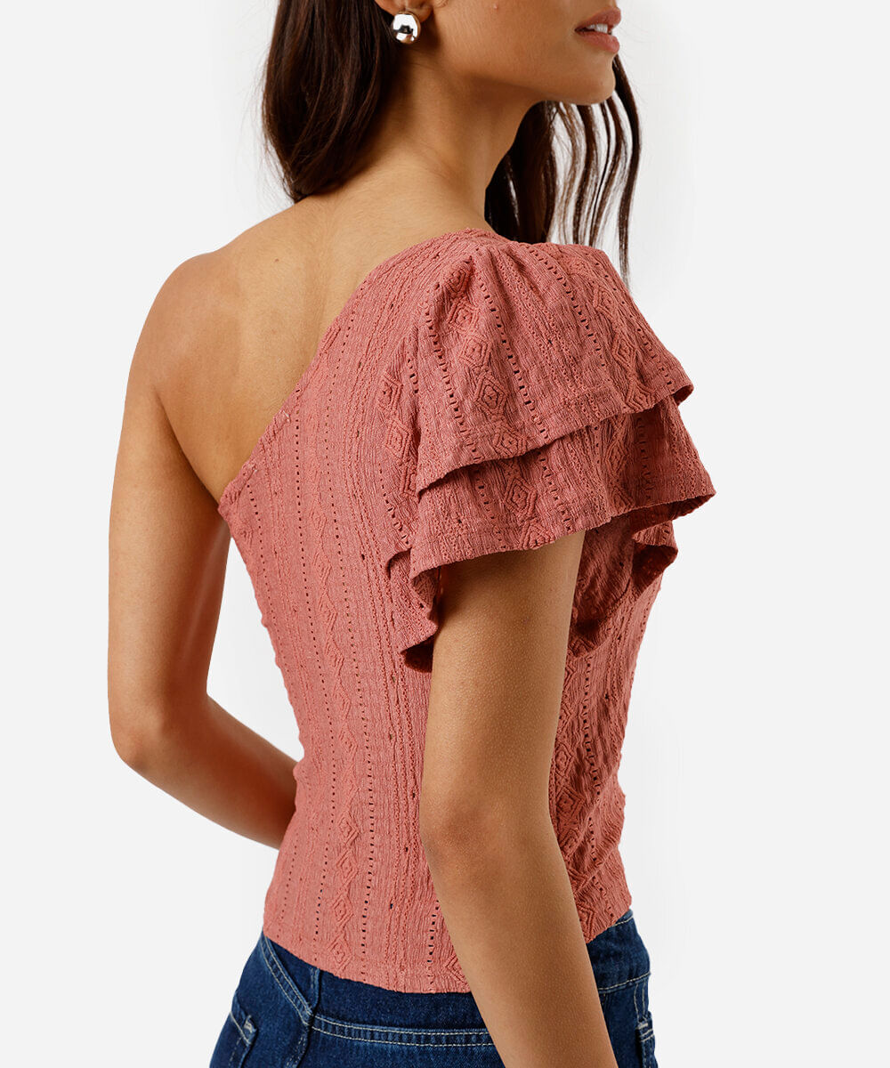 blusa ombro único feminina de laise com babados rosa