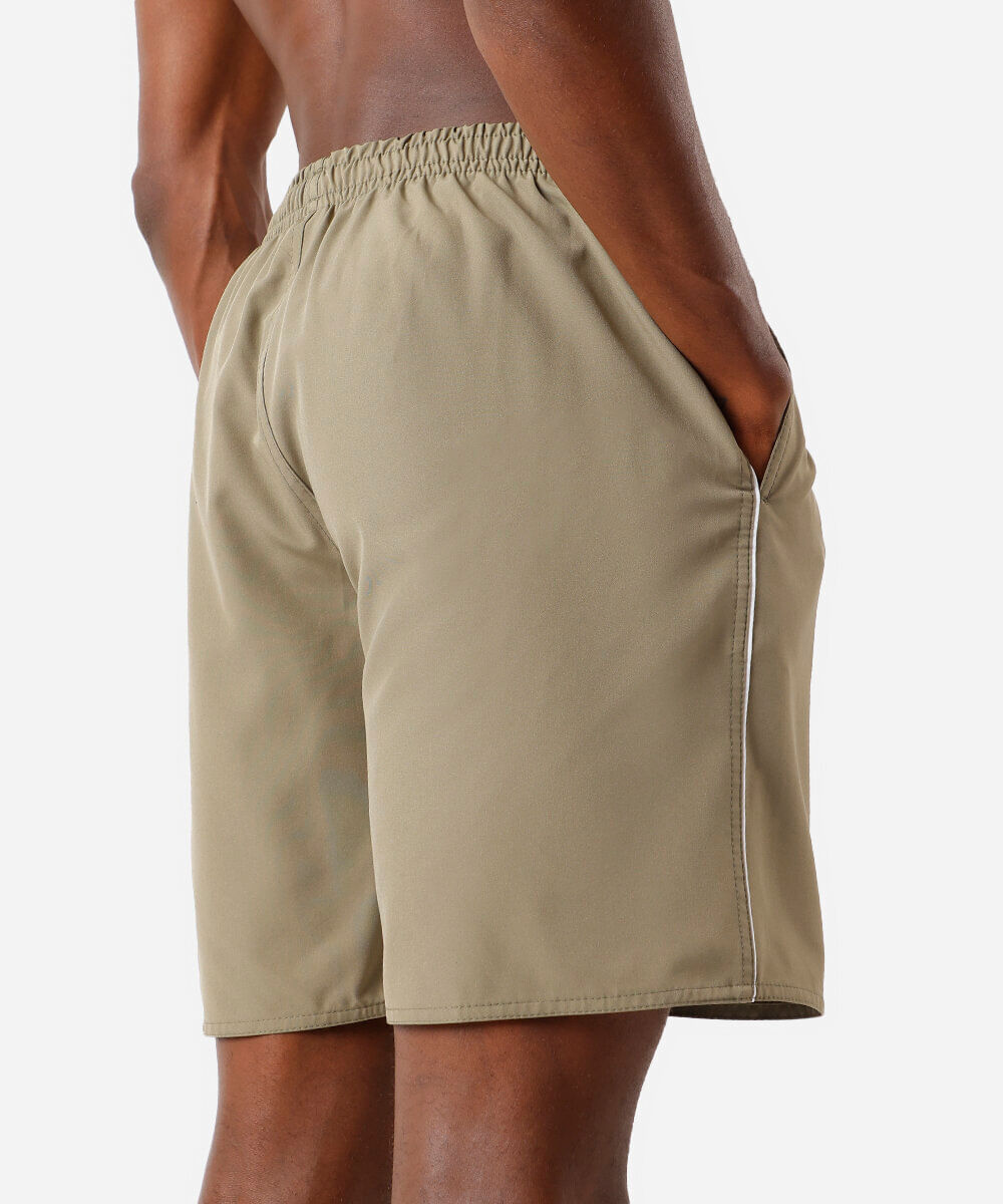 bermuda masculina com bolsos verde