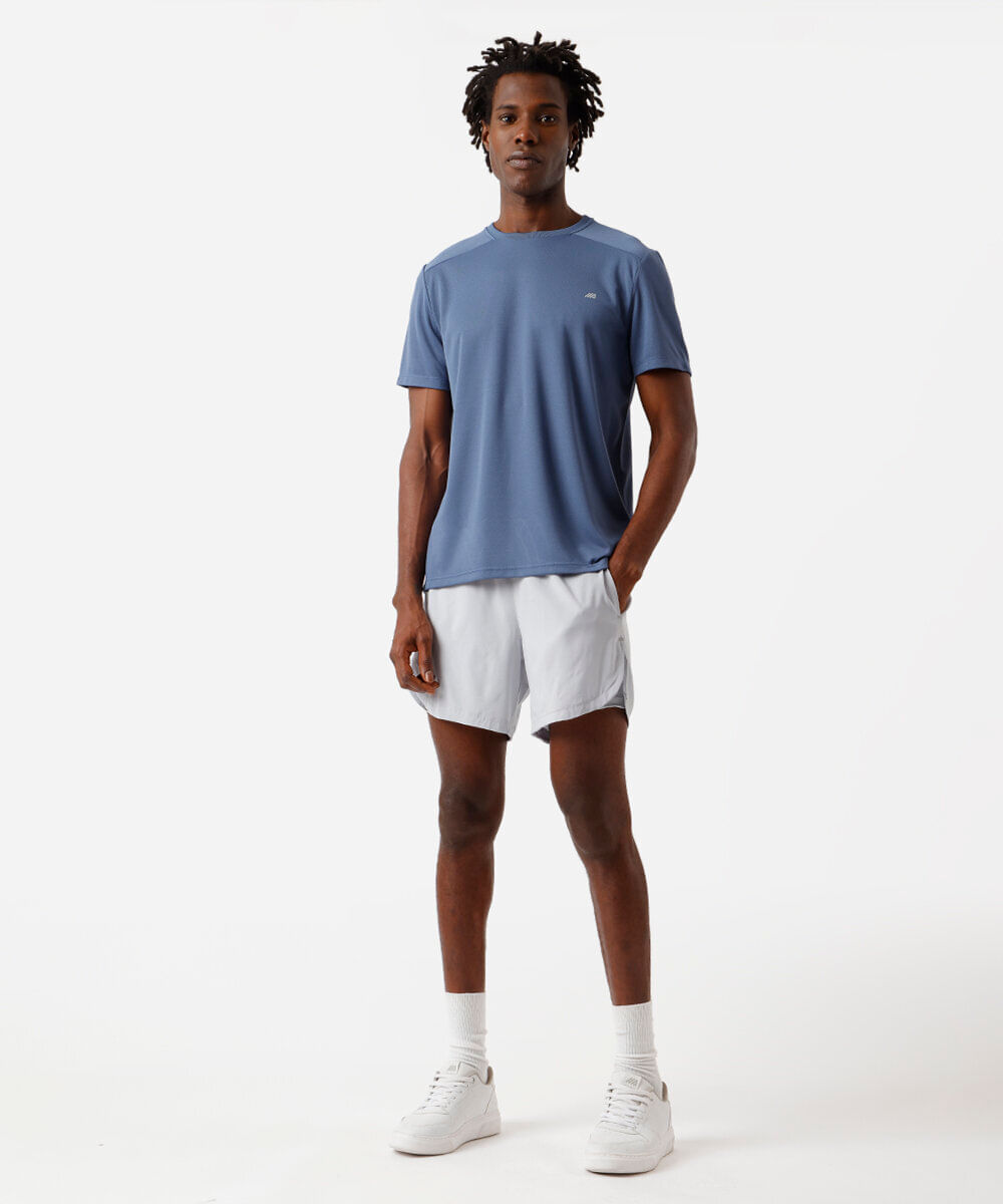 camiseta masculina esportiva com recorte azul