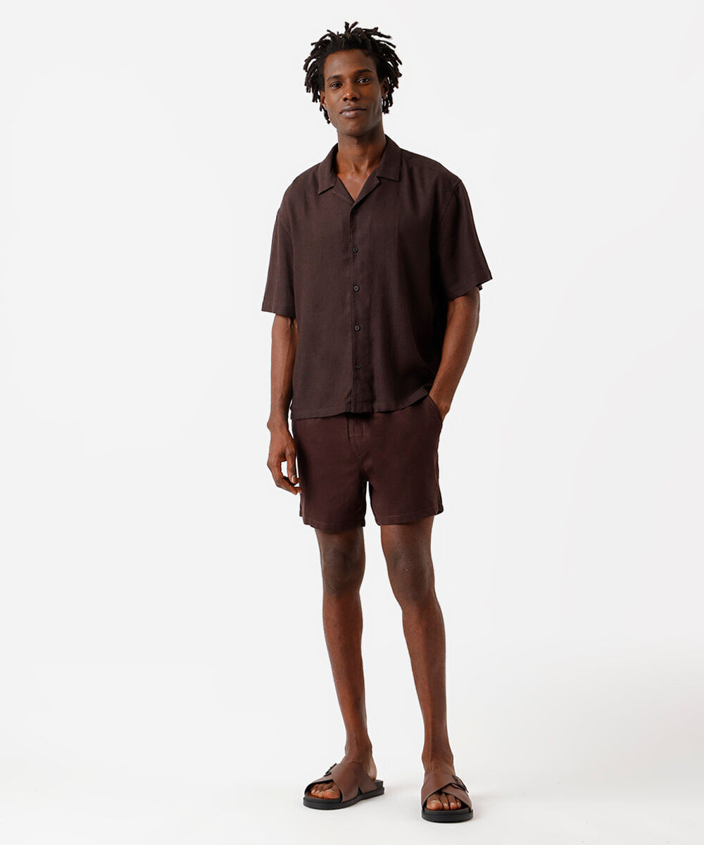bermuda jogger de linho com cordão marrom