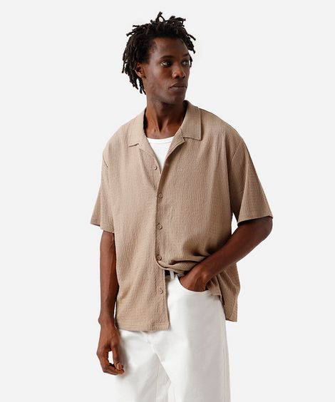 camisa masculina manga curta texturizada bege