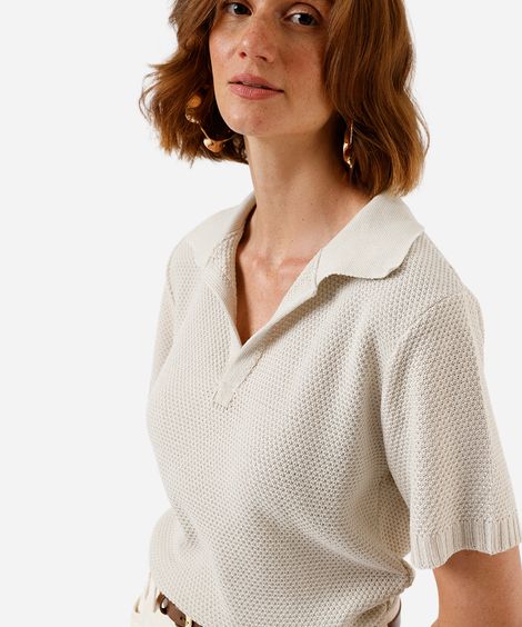 polo feminina de tricot bege