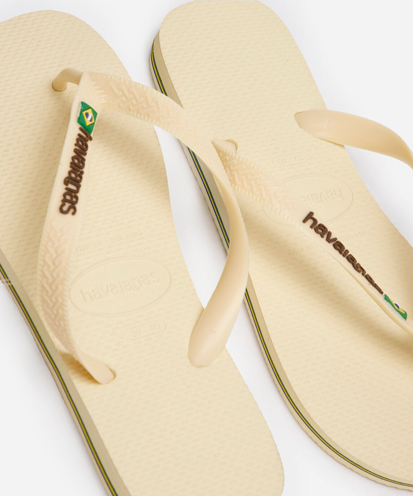 chinelo feminino havaianas brasil logo encardida bege