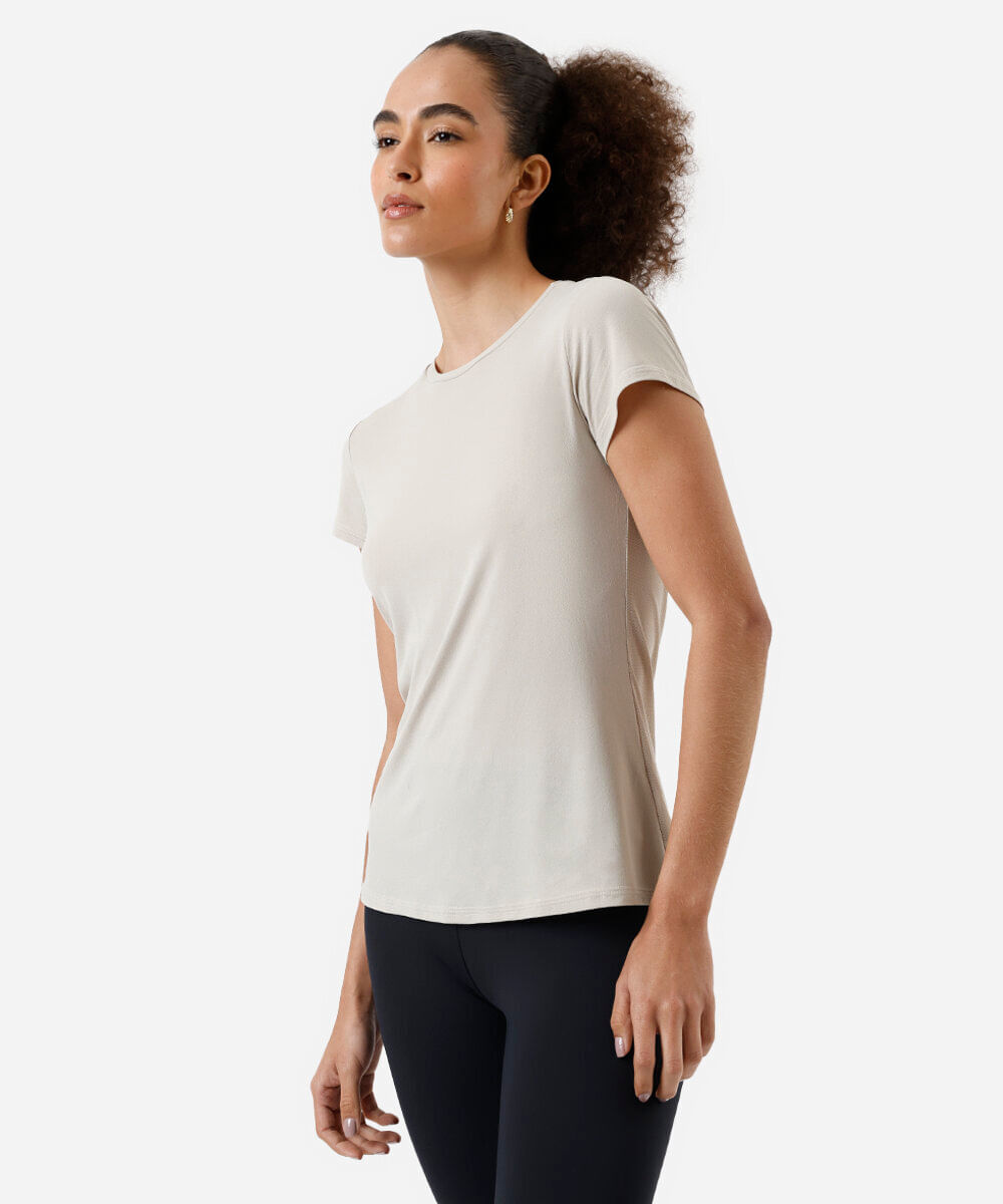 blusa feminina esportiva de poliamida com recorte bege