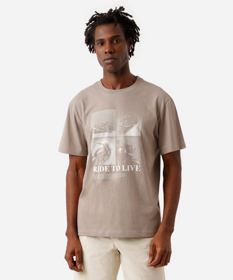 camiseta masculina de algodão estampada  marrom