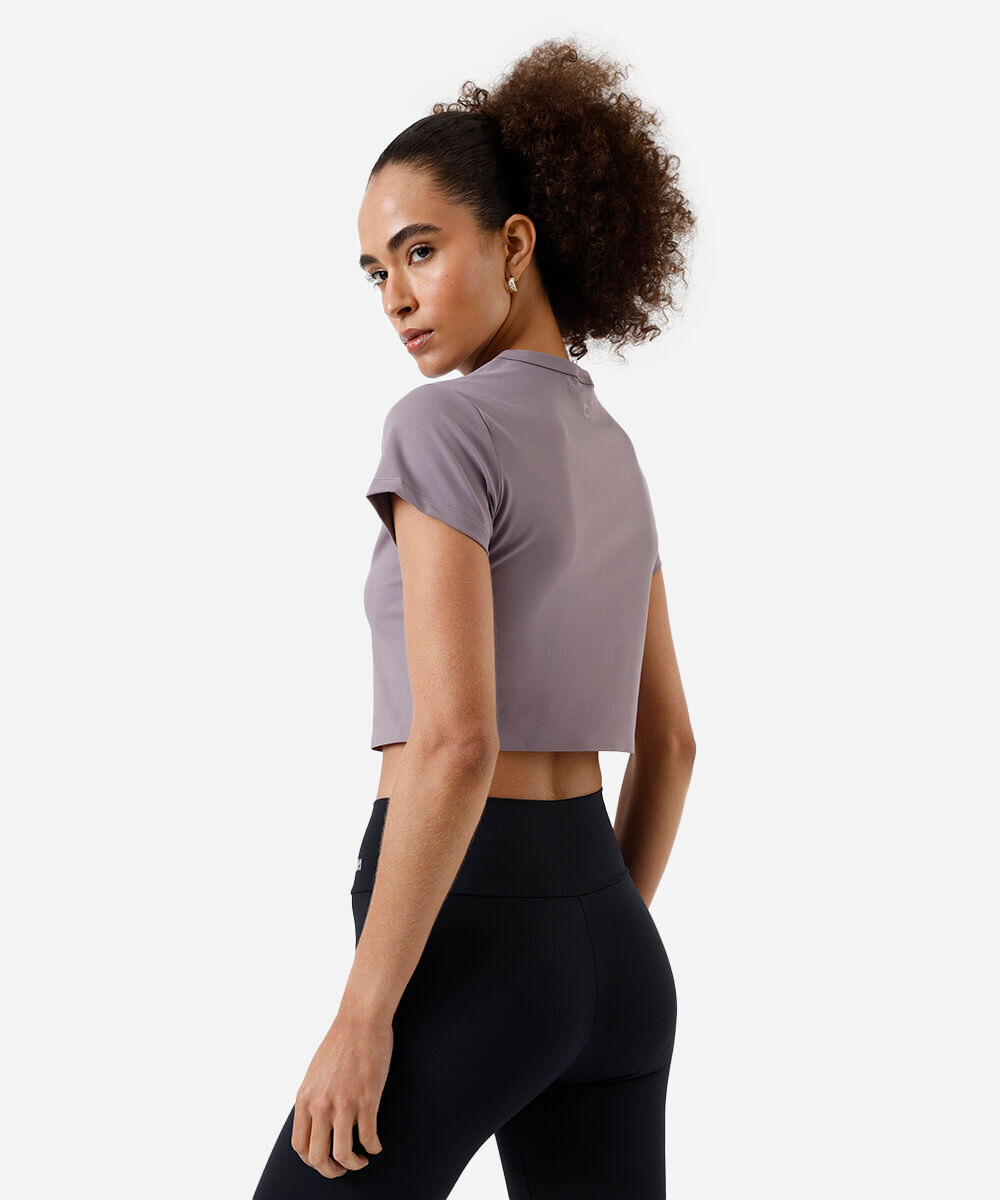 blusa cropped feminino esportivo manga curta roxa
