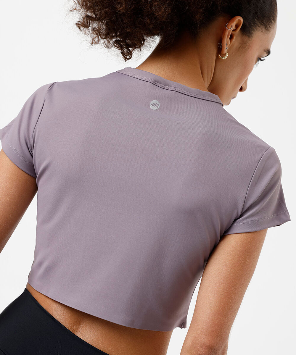 blusa cropped feminino esportivo manga curta roxa