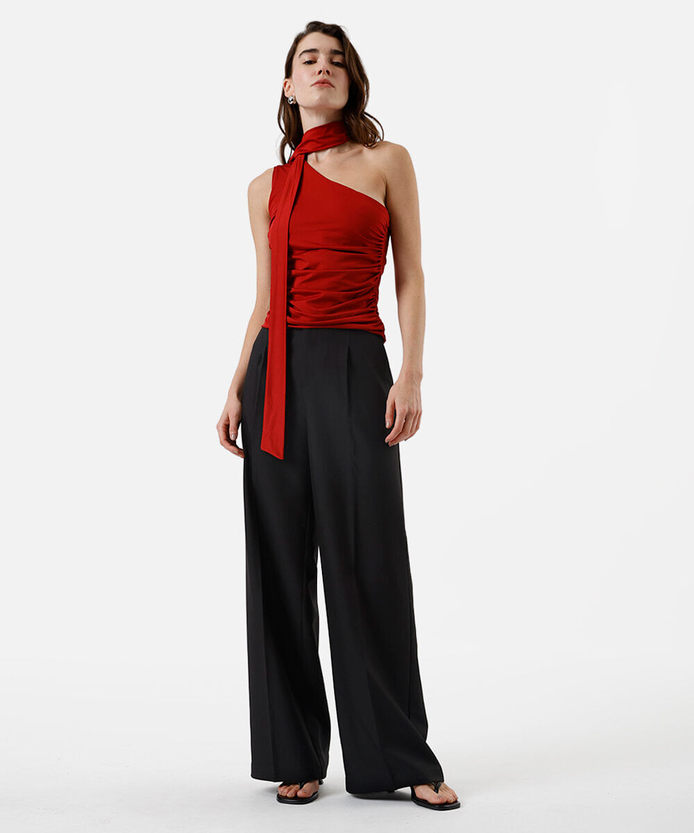 blusa ombro único feminina franzida com amarração vermelha