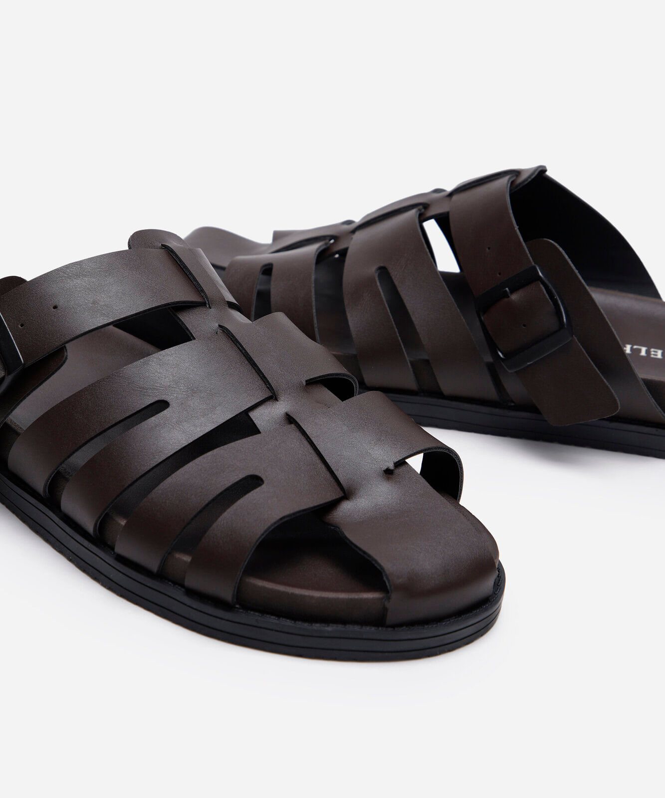 mule clog anatômica com recortes oneself marrom