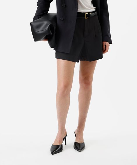 short de alfaiataria feminino com pences preto