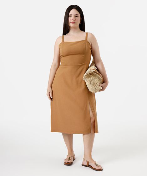 vestido midi com linho e fenda plus size marrom