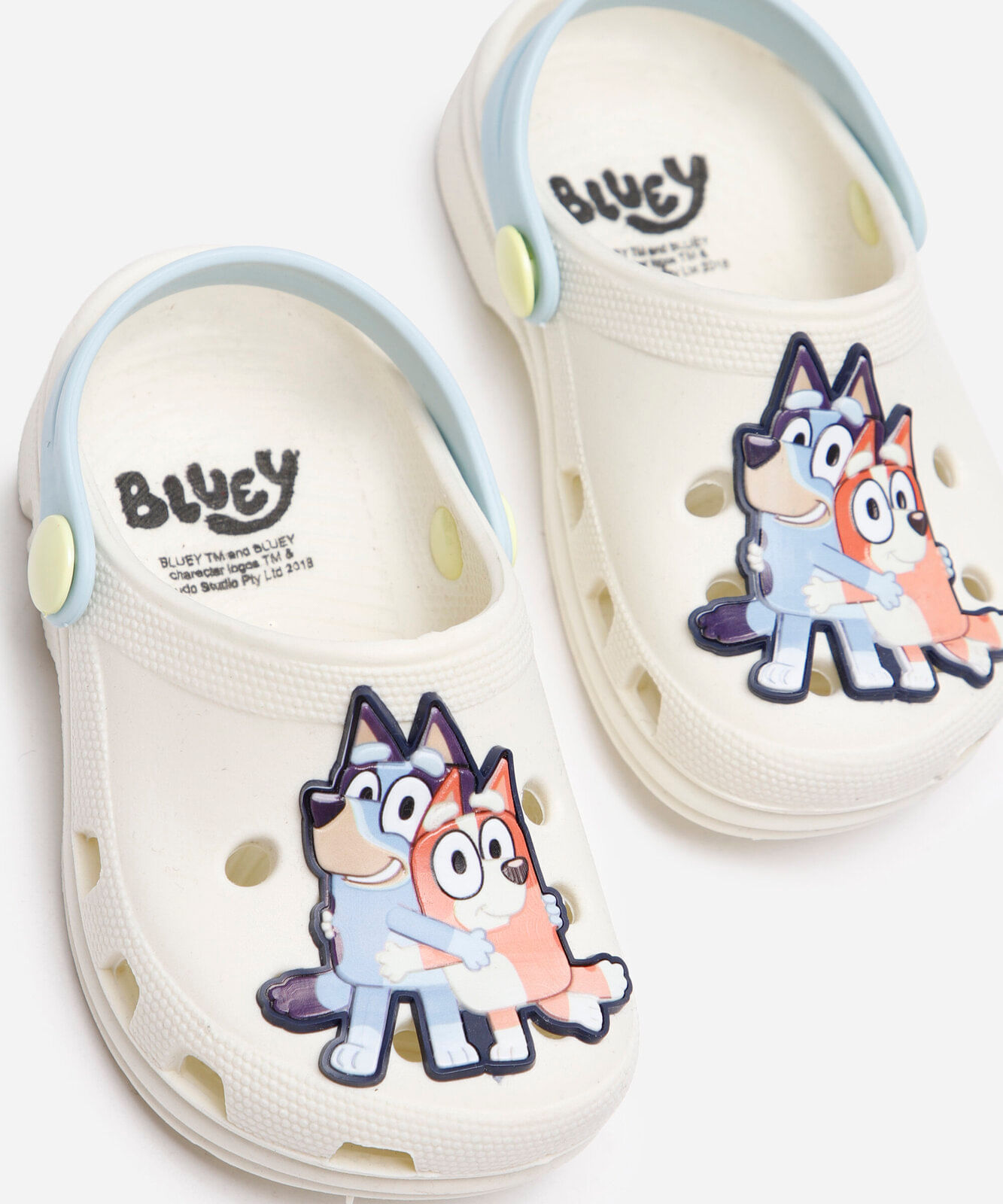 babuche infantil bluey off white
