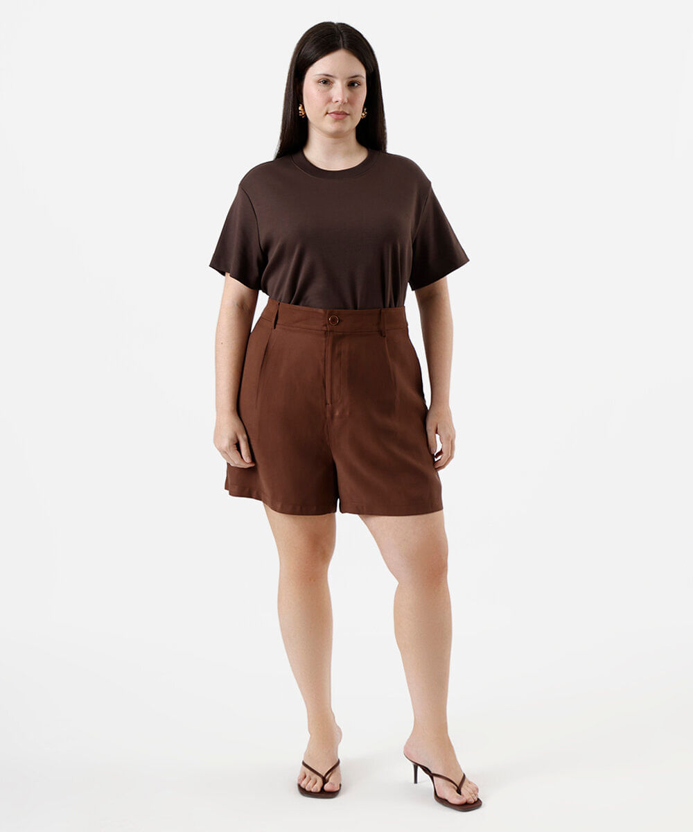 camiseta feminina de algodão peruano interlock plus size marrom