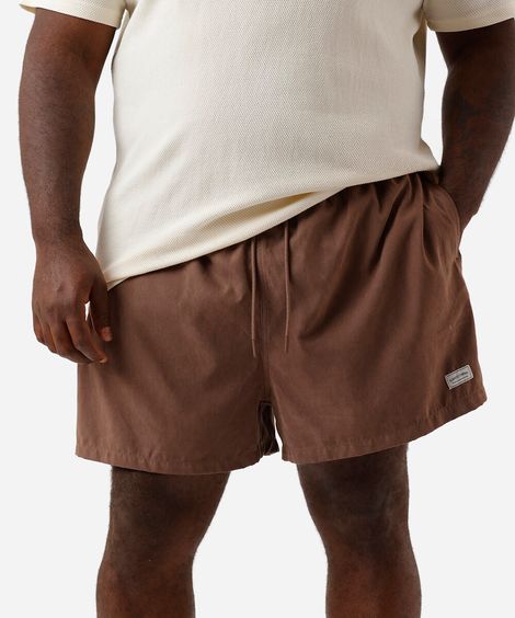 short masculino de poliamida plus size marrom