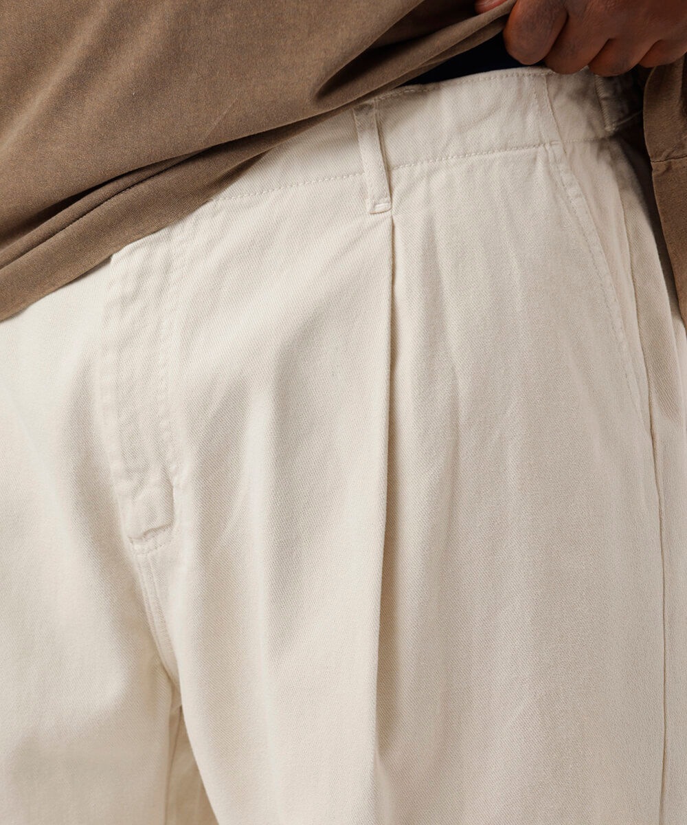 calça chino baggy masculina de sarja com pregas plus size bege