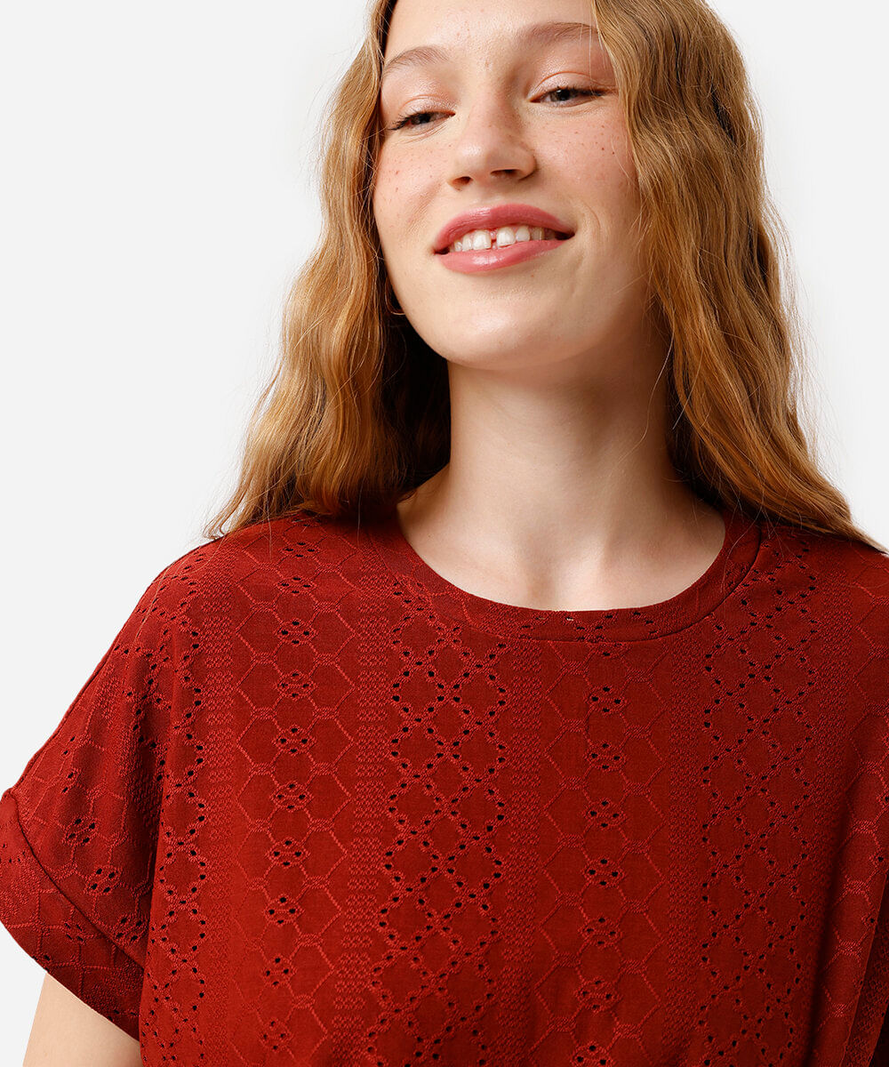 blusa feminina de laise manga curta marrom