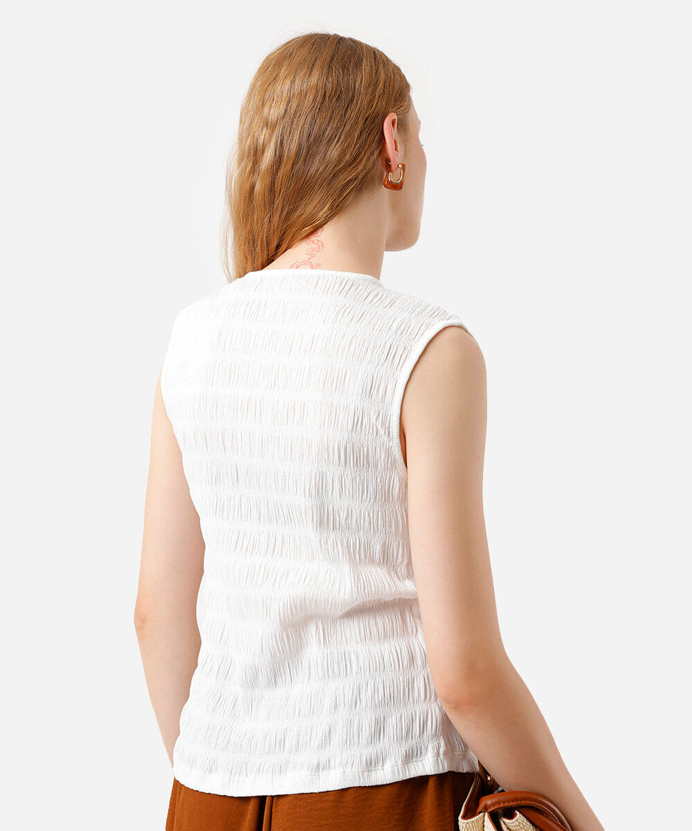 regata feminina texturizada com aviamento off white