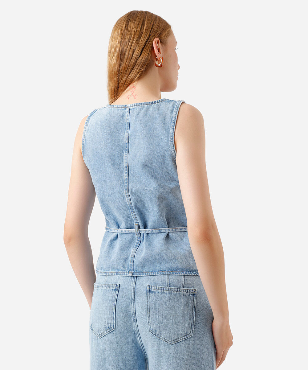colete feminino jeans com cinto azul