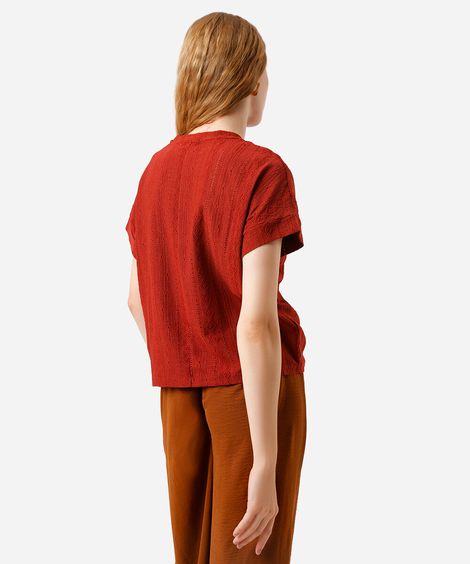 blusa feminina manga curta  texturizada marrom