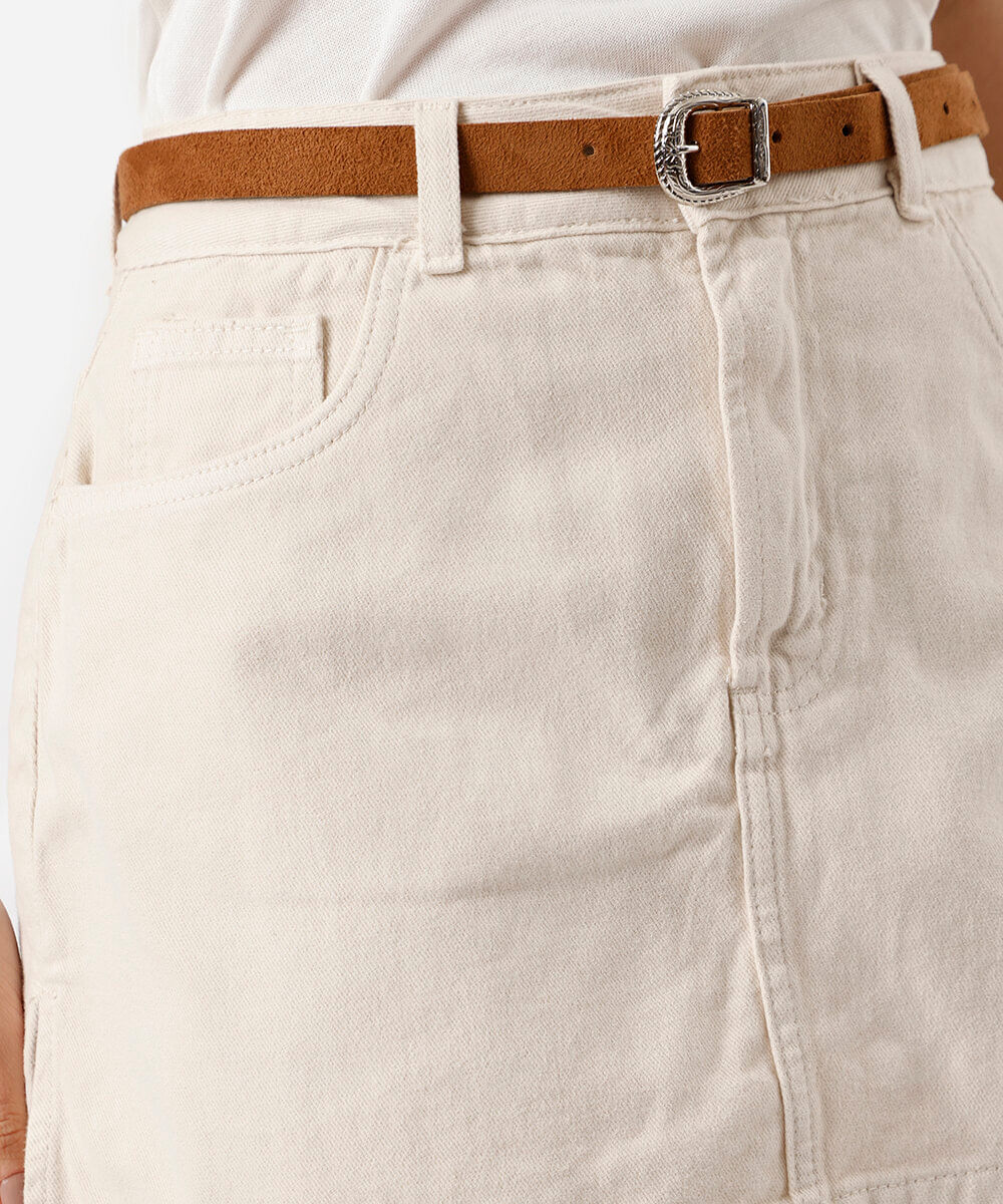 short saia feminino de sarja com cinto bege