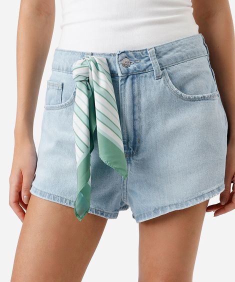 short feminino jeans cintura média com lenço azul