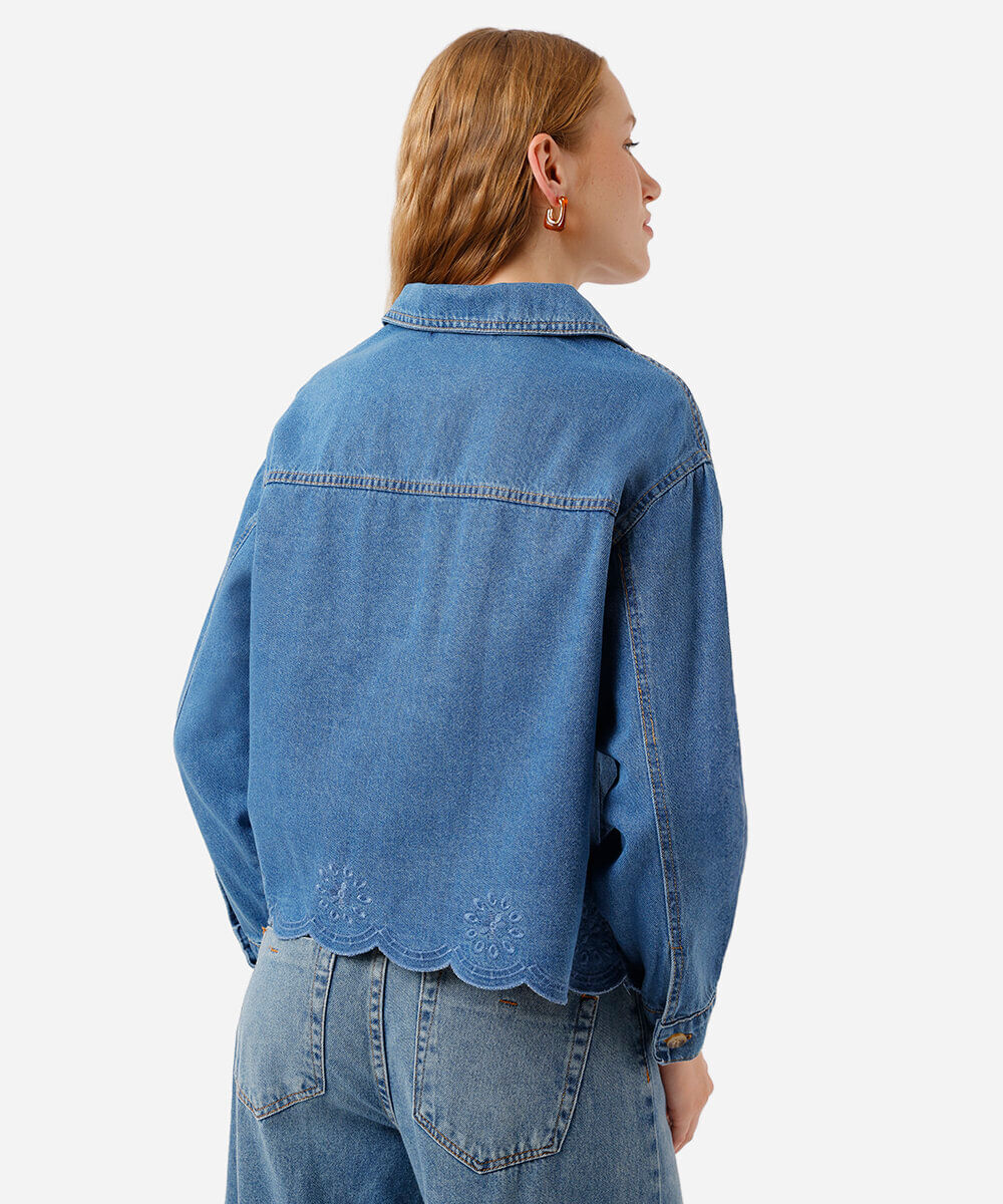 camisa feminina jeans bordada azul
