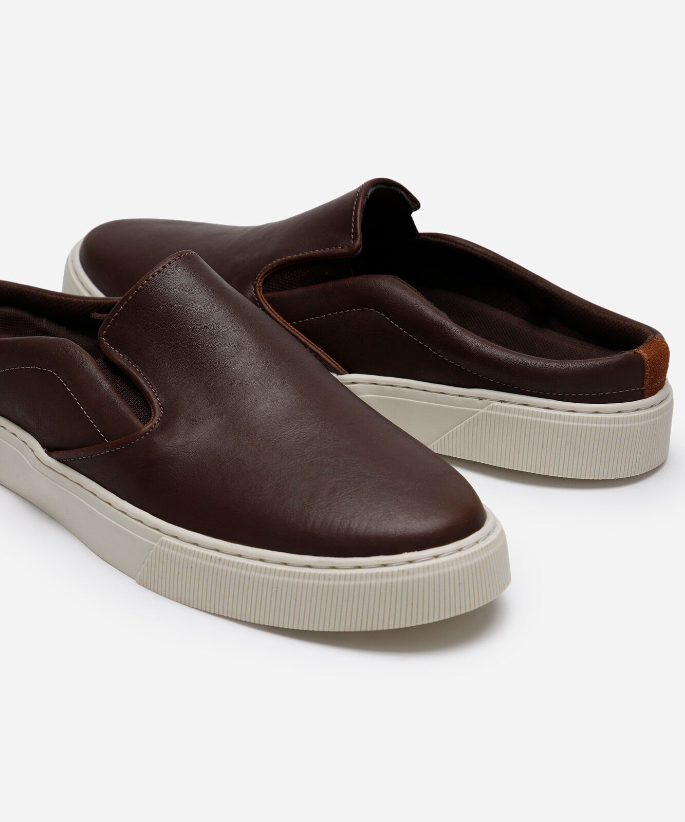 mule texturizado oneself marrom