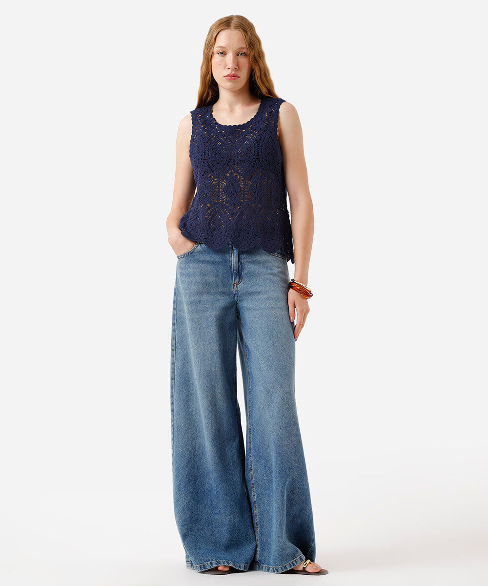 regata feminina de crochê floral azul