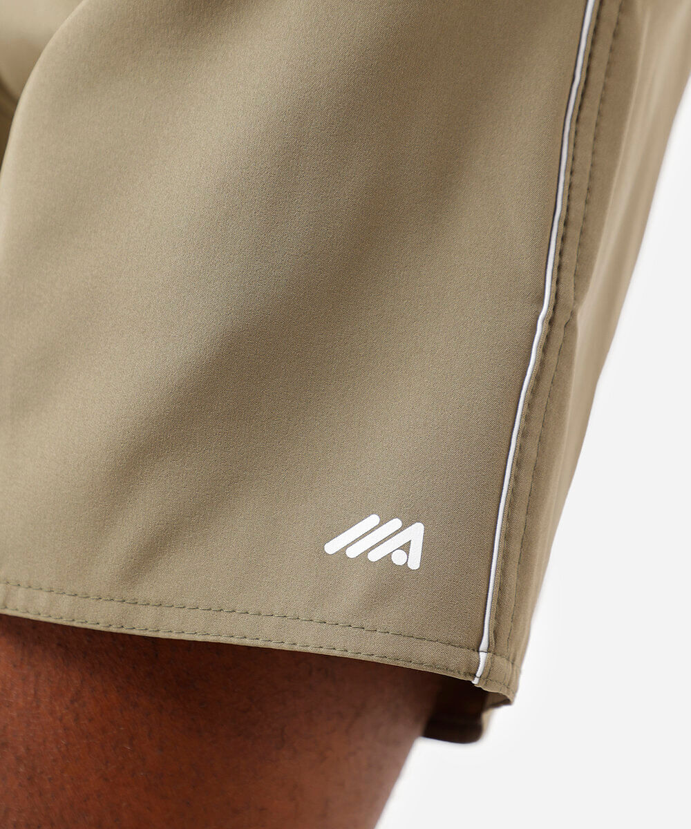 short esportivo masculino cós elástico verde