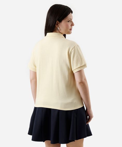 polo feminina canelada manga curta plus size amarela