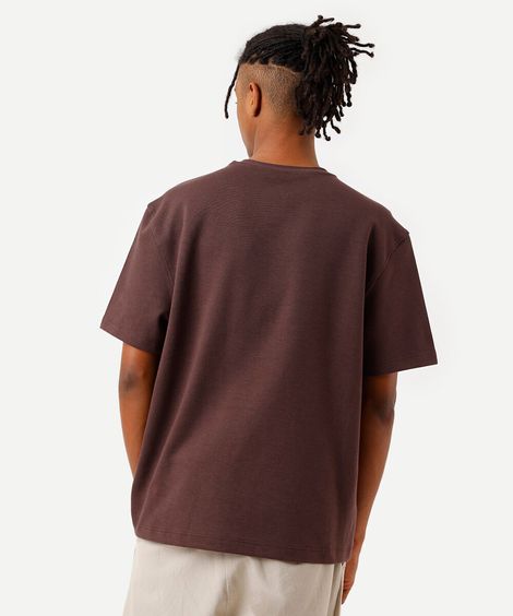 camiseta masculina de algodão com bordado marrom