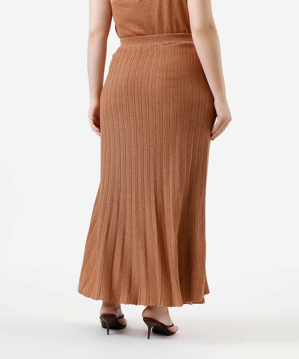 saia longa feminina de tricot com lurex canelada plus size marrom
