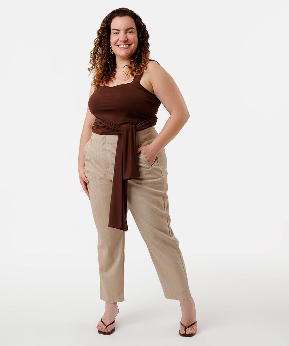 blusa feminina decote quadrado com amarração plus size marrom