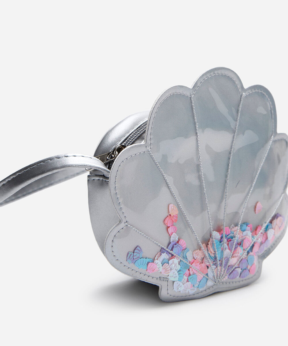 bolsa infantil concha metalizada prateada