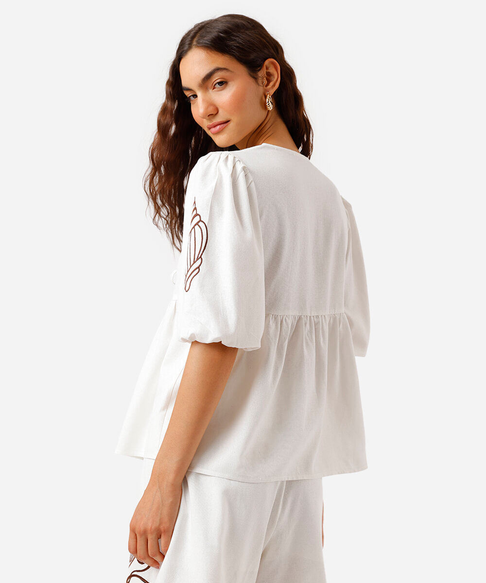 bata feminina com linho bordada off white