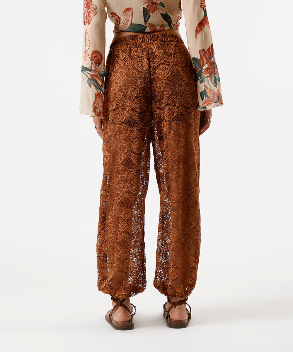 calça aladim feminina de renda floral marrom