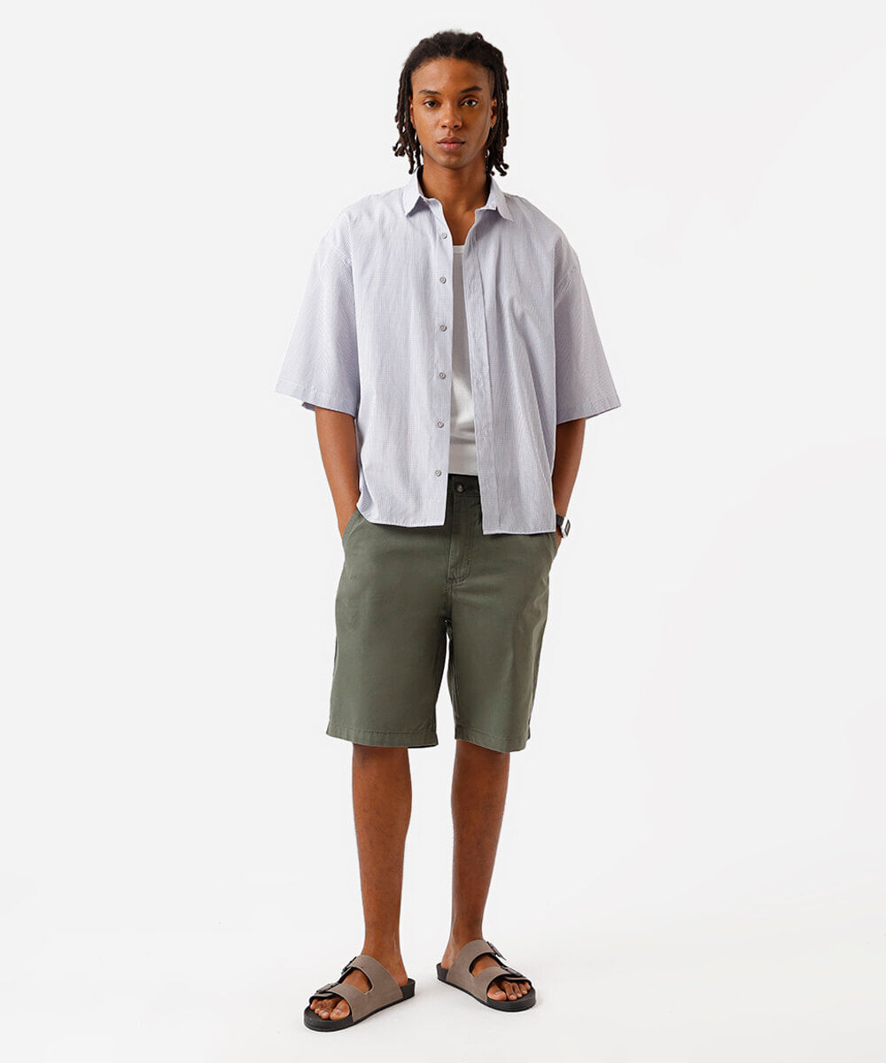 Bermuda Reta de Sarja - verde militar