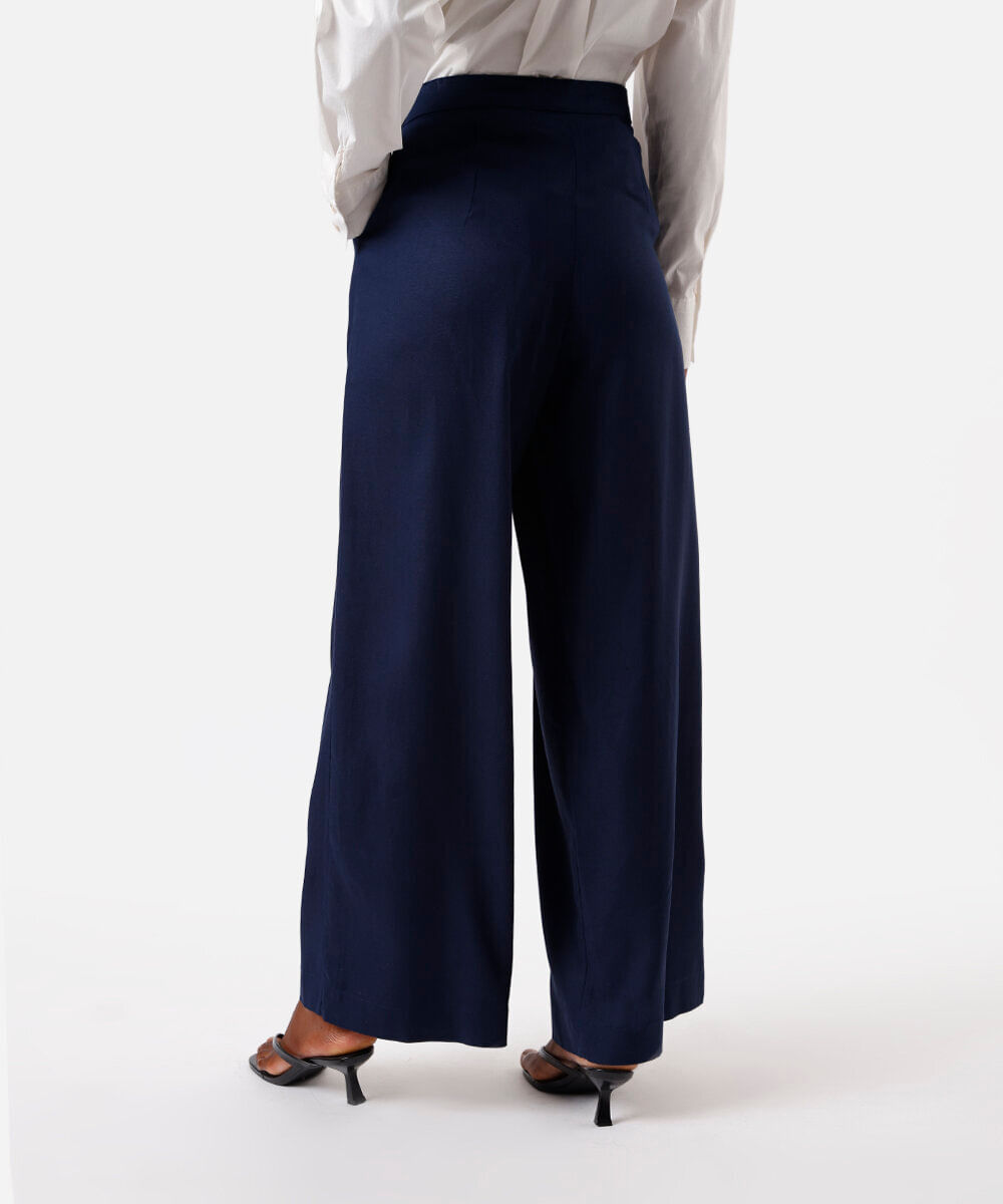 calça de alfaiataria feminina com linho e pregas azul