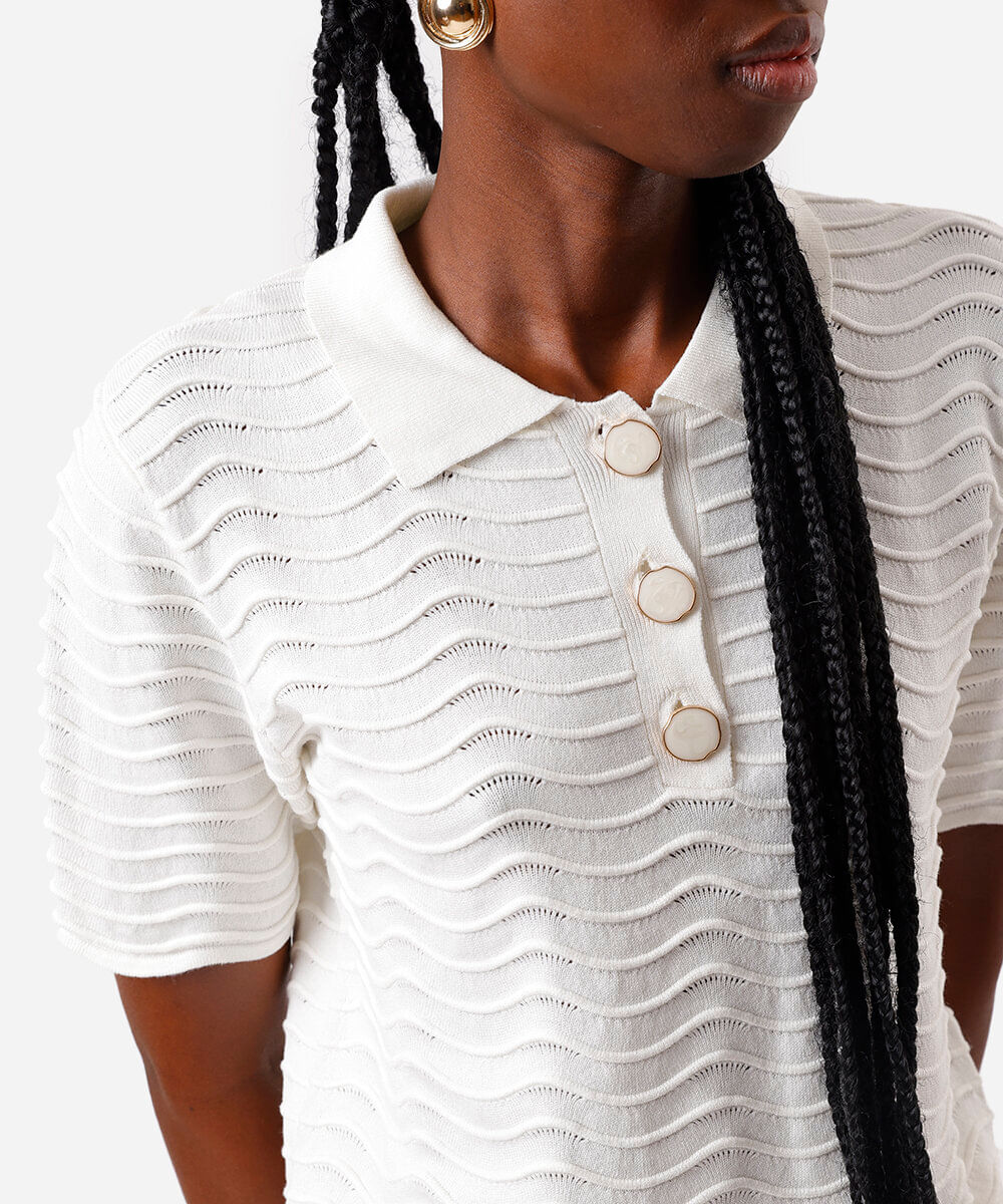 polo feminina de tricot texturizada off white