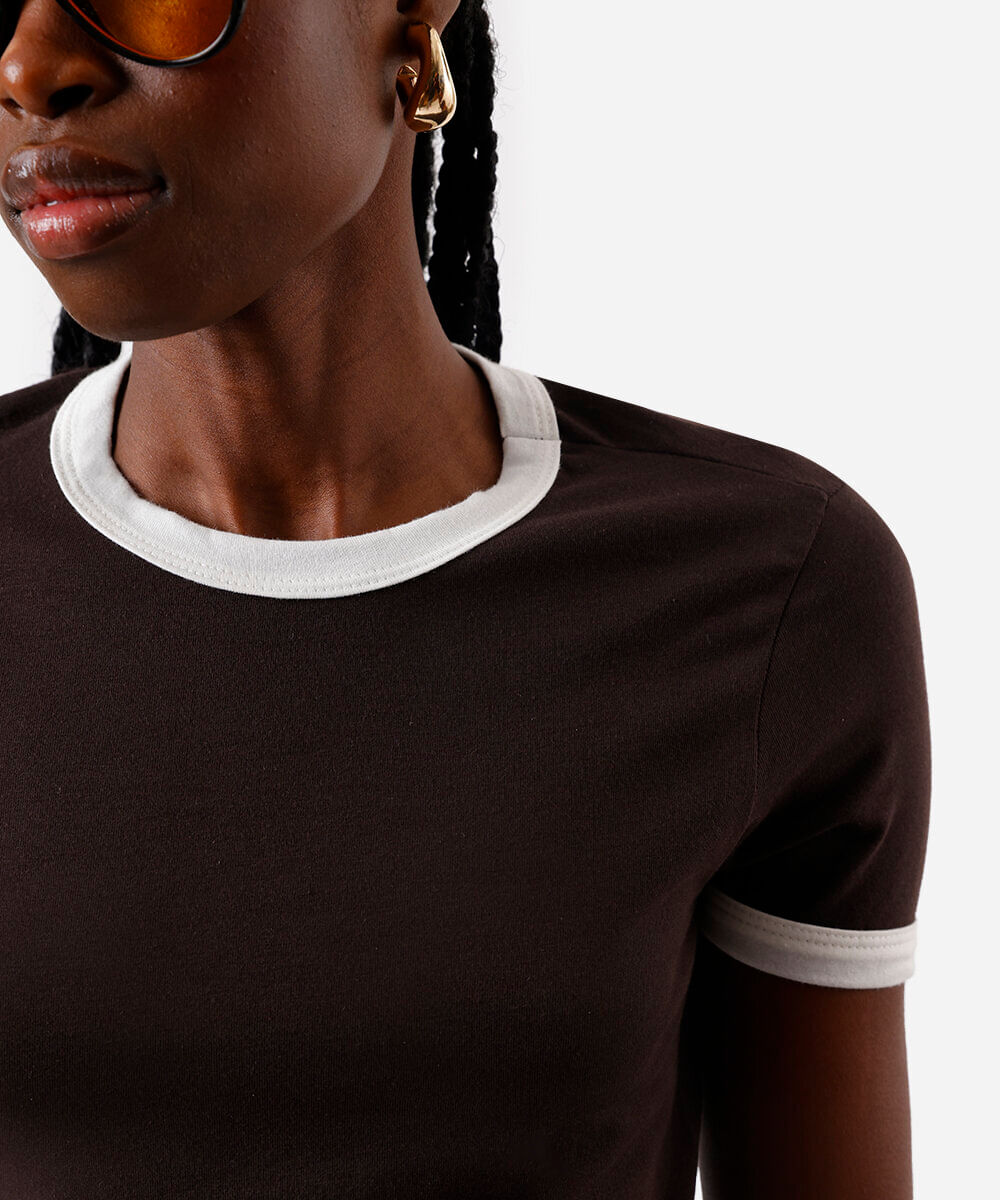 blusa baby look feminina de algodão básica bicolor marrom