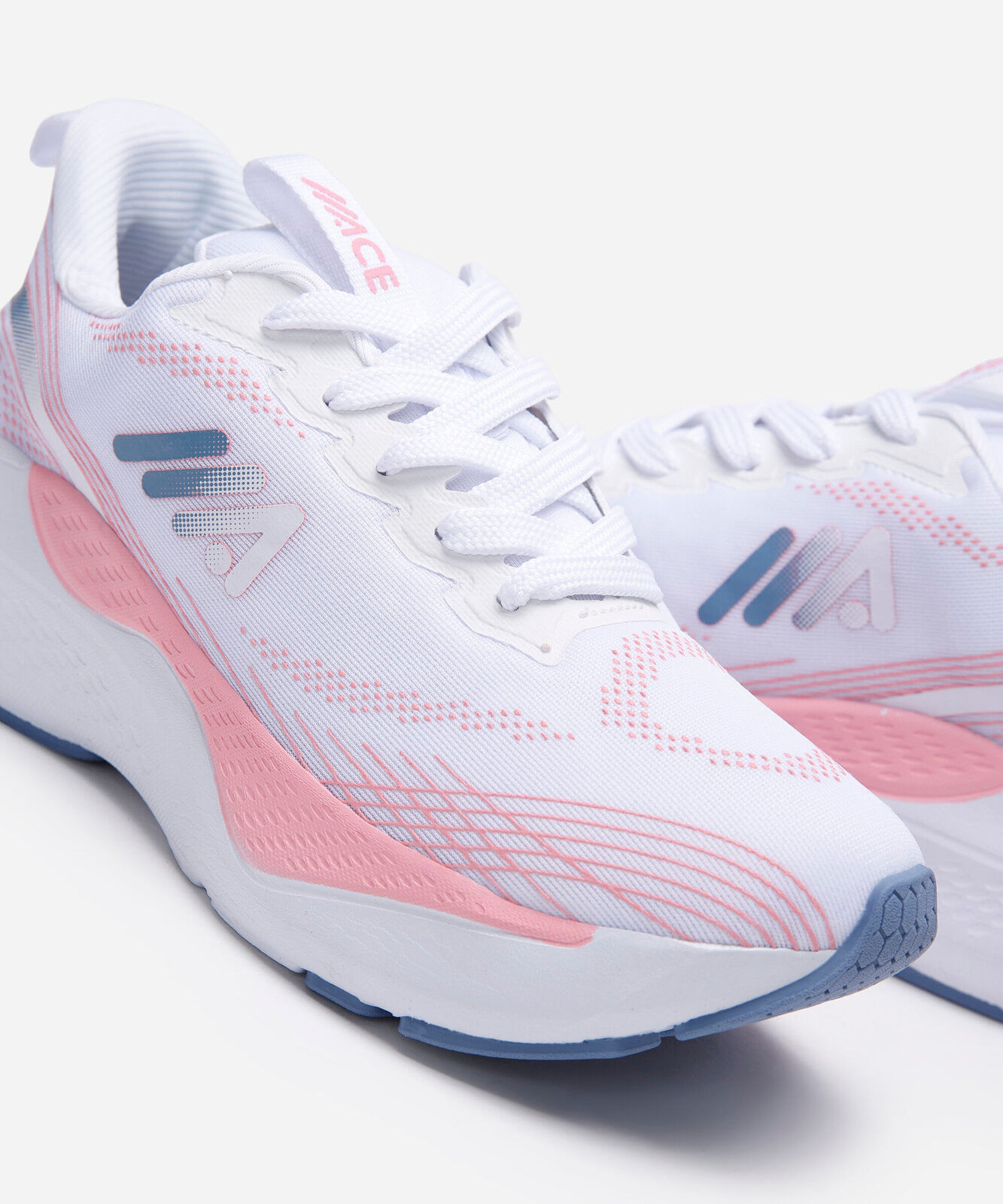 tênis esportivo estampado branco