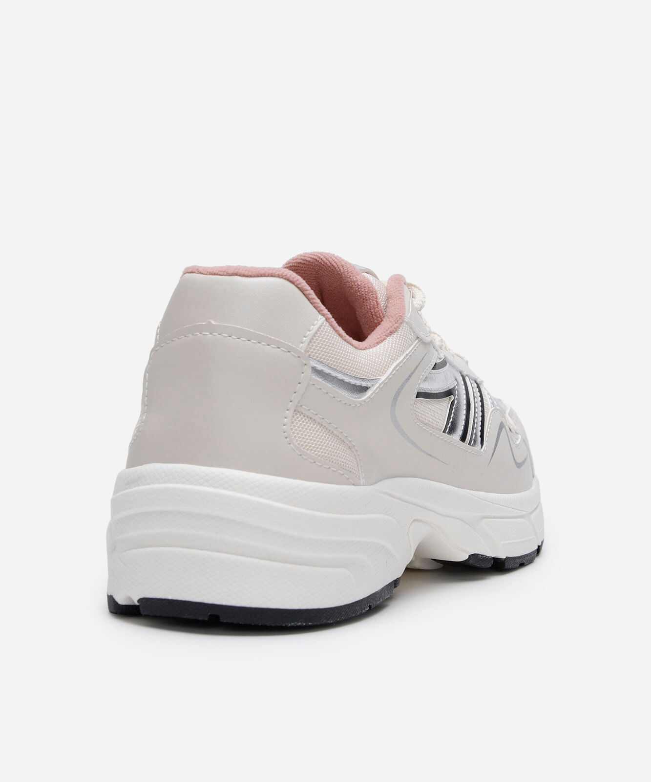 tênis chunky esportivo com recortes metalizados colorido