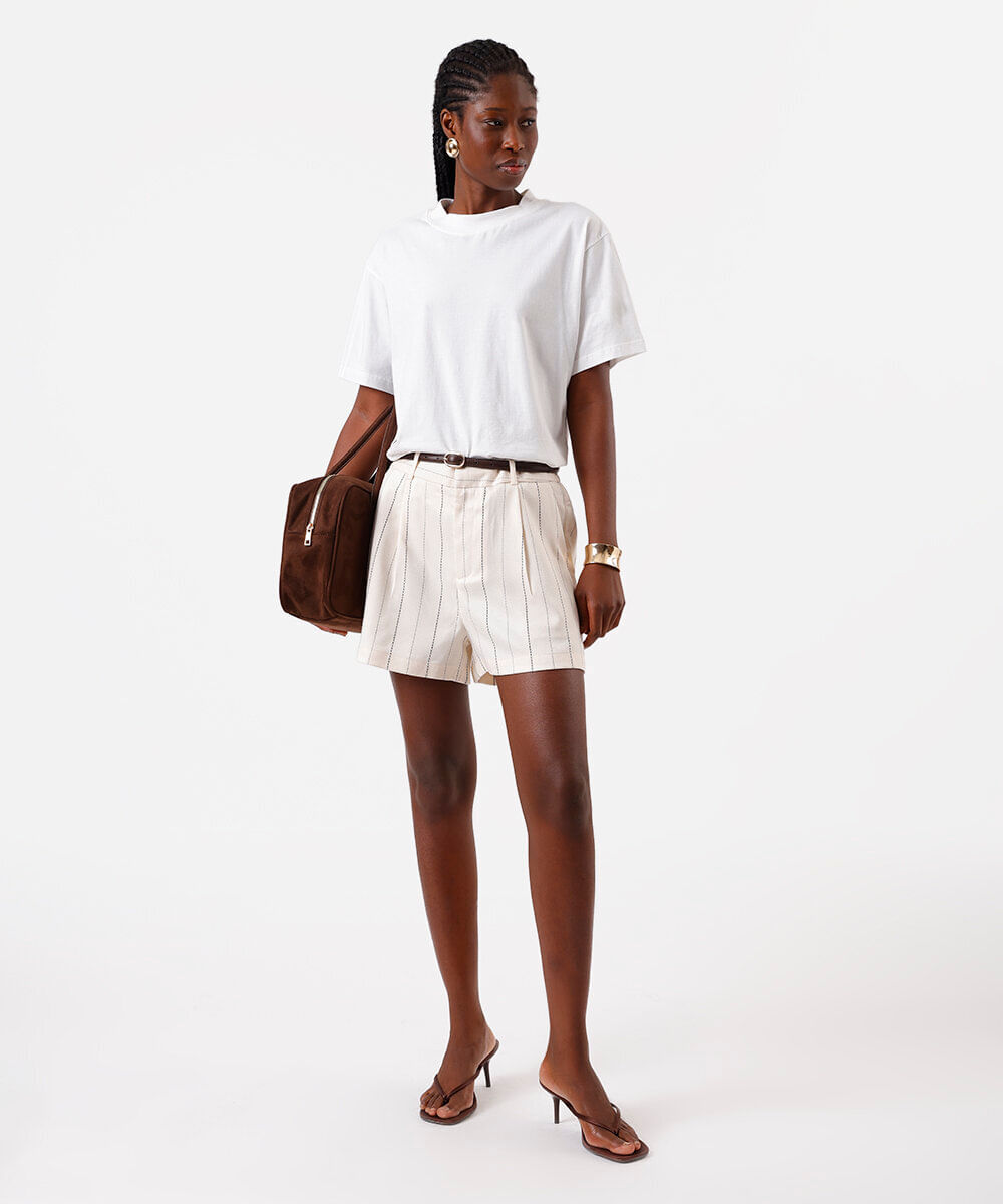 short de alfaiataria feminino com viscose risca de giz amarelo