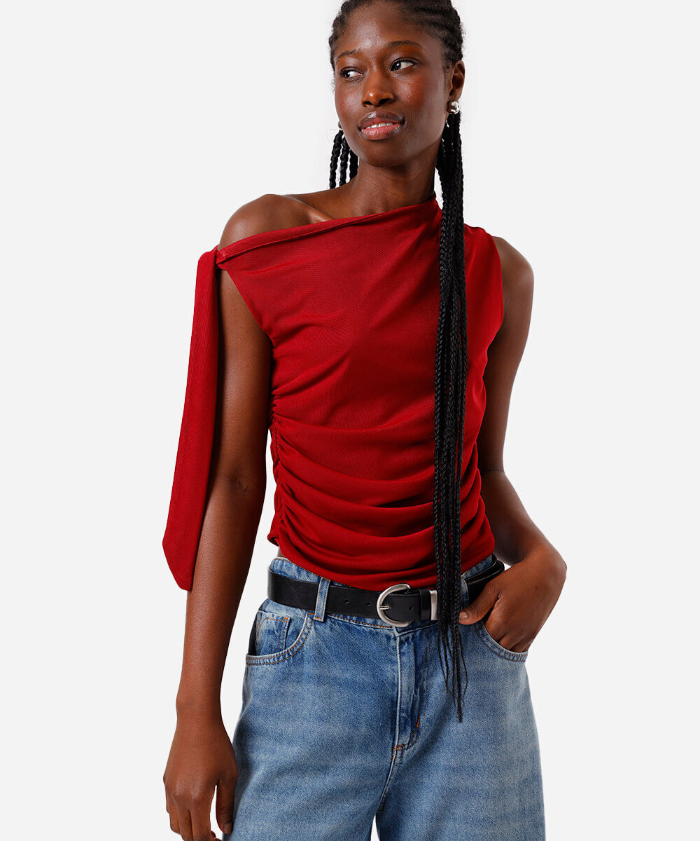 blusa feminina de tule franzida com amarração vermelha