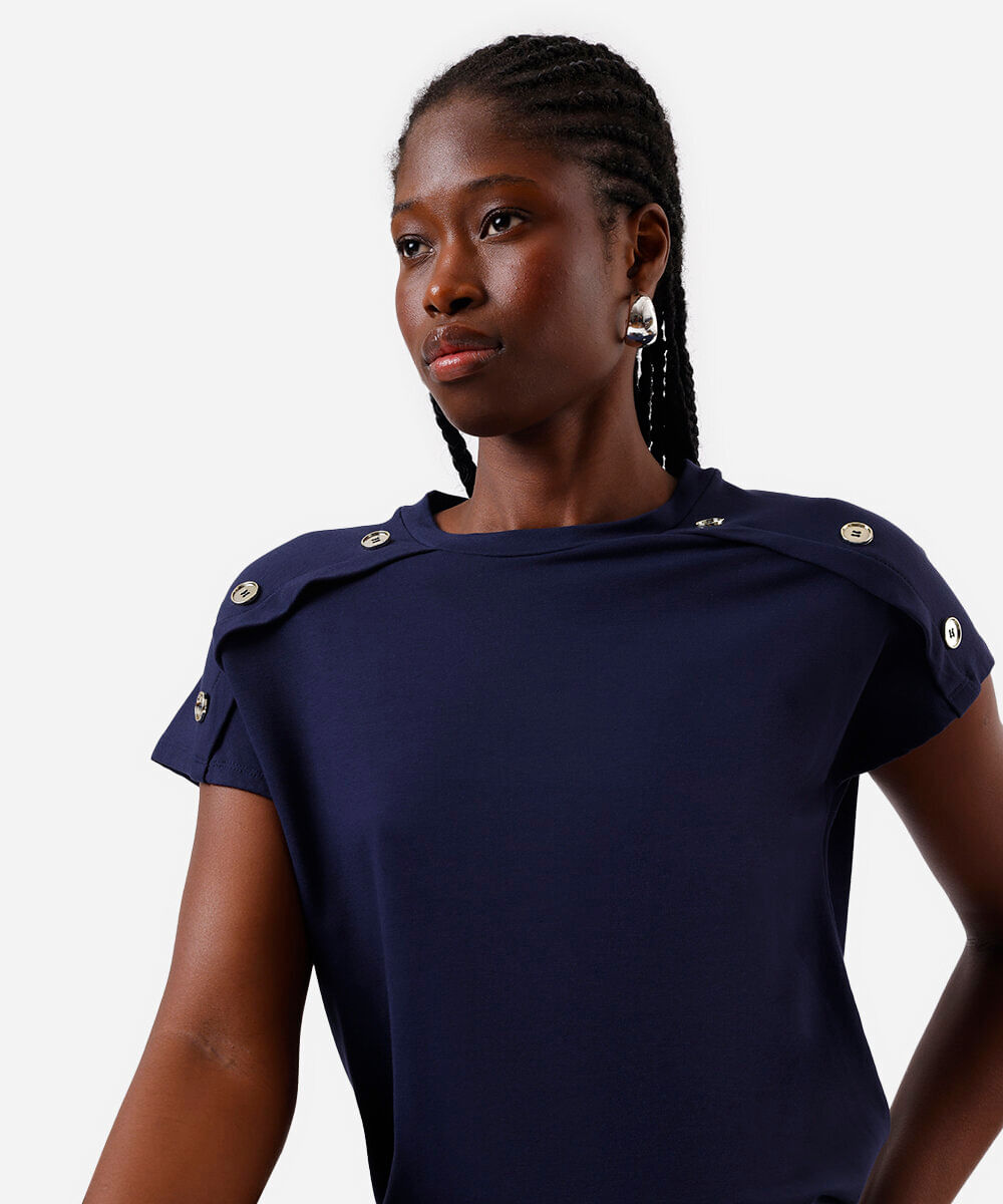 blusa feminina de viscose com botões azul