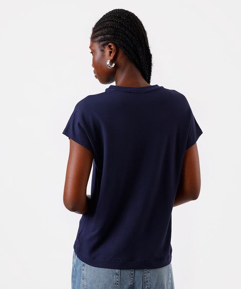 blusa feminina de viscose com botões azul
